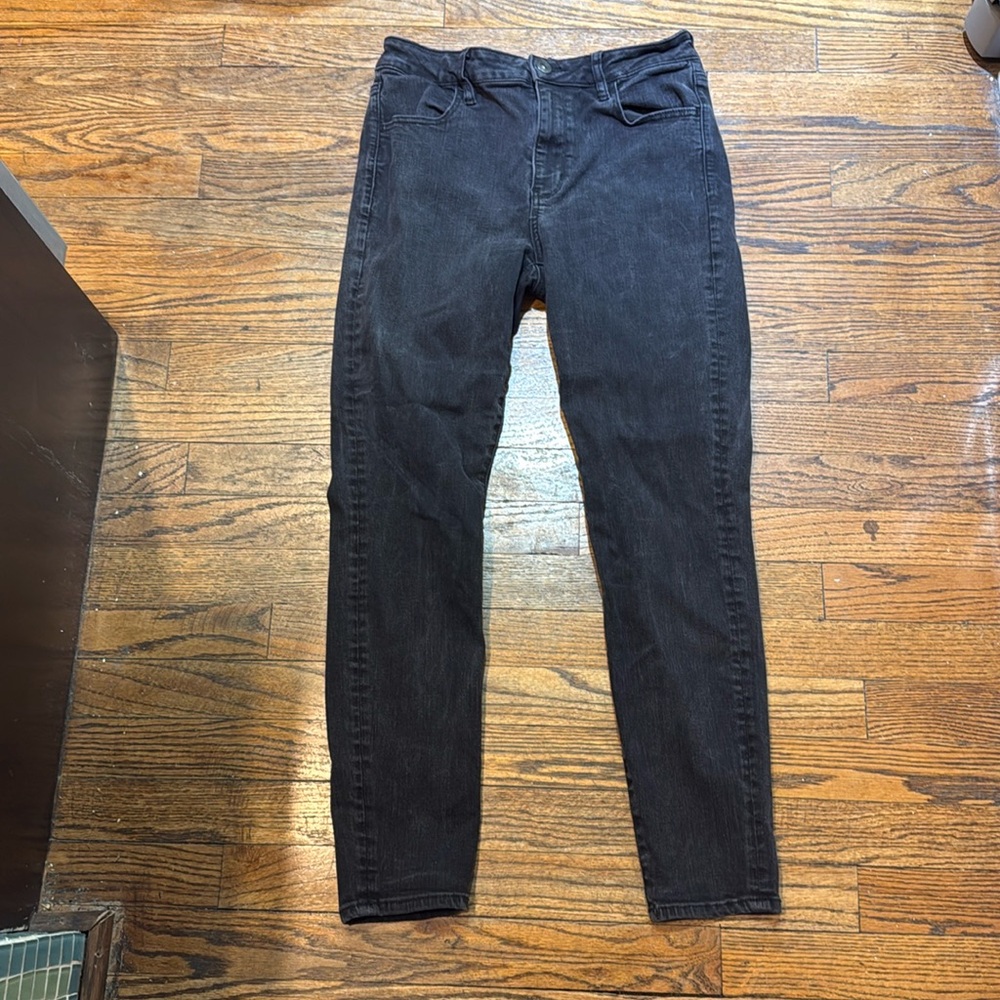 American eagle black high rise jegging. Jeans.